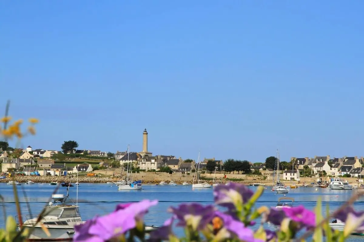 Kermartin - Maison De Famille Avec Vue Sur La Baie De Morlaix Plouézocʼh